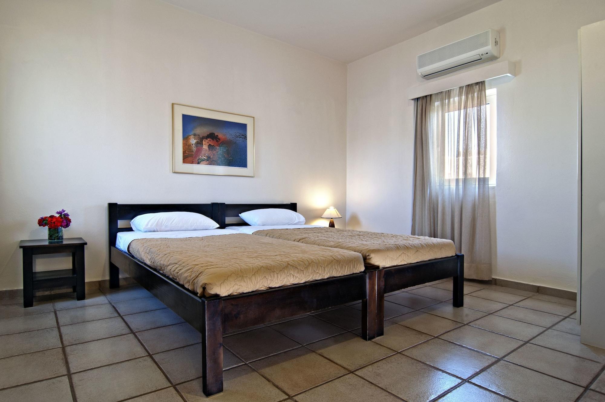 Ourania Apartments Hotel Херсонісос Екстер'єр фото